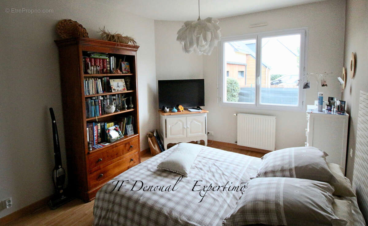 Maison à SERVON-SUR-VILAINE