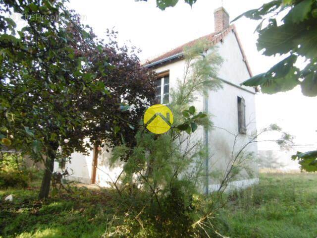 Maison à TOURNON-SAINT-MARTIN