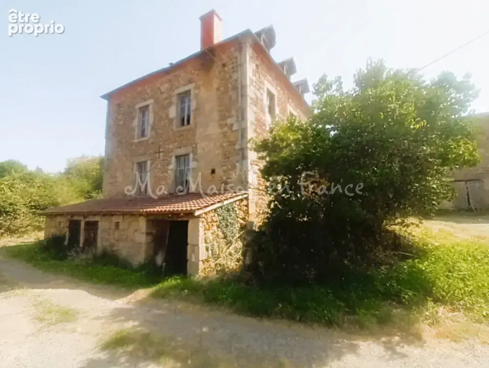 Maison 15 pièces 448 m² à vendre à Chateldon (63290) - photo 8