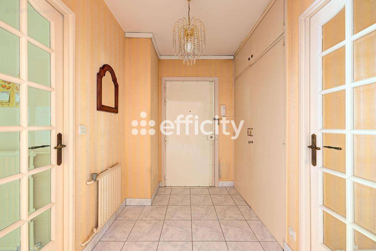 Appartement ancien - photo 8