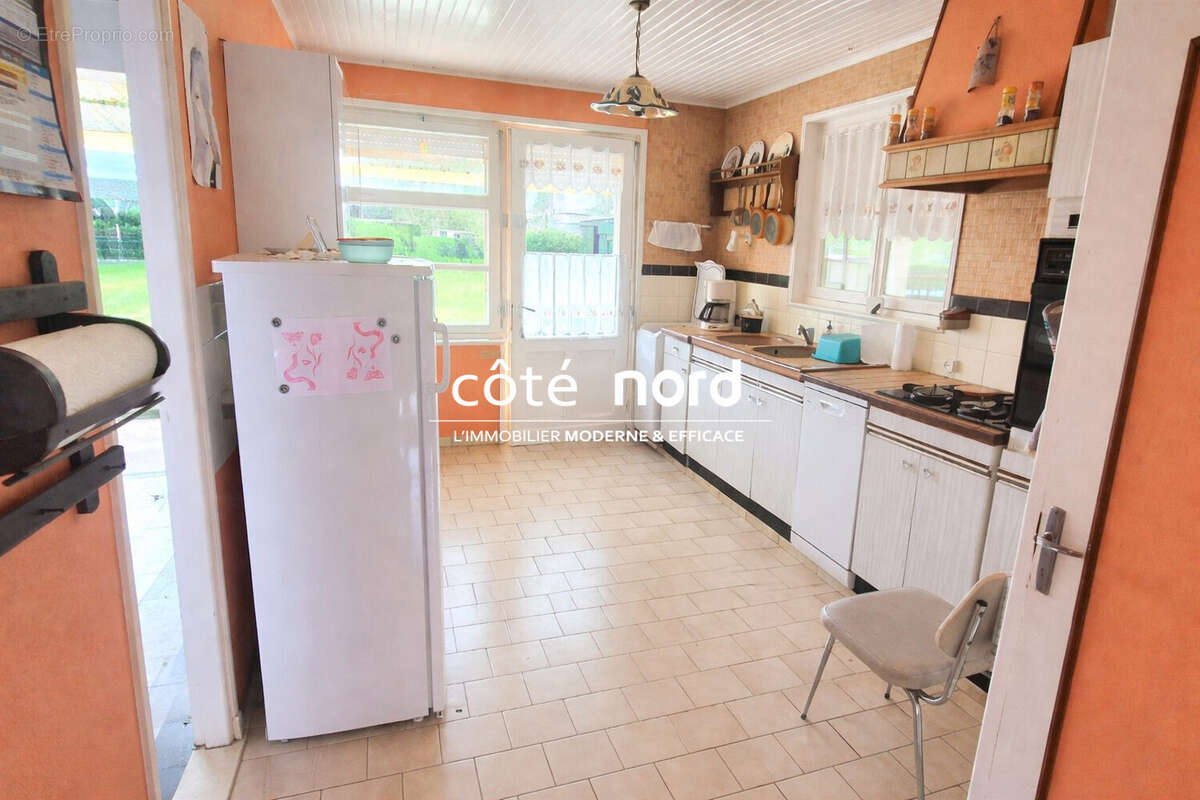 Maison à CATILLON-SUR-SAMBRE