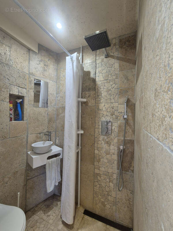 Maison à BAUDINARD-SUR-VERDON