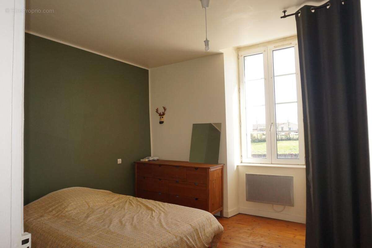 Maison à SAINT-MALO-DU-BOIS