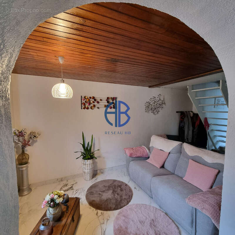 Maison à MARCILLOLES