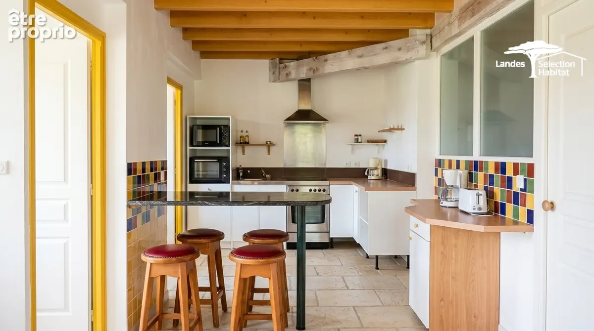 Ensemble immobilier d'exception de 380 m² hab. , piscine, dépendances et revenus locatifs - photo 26