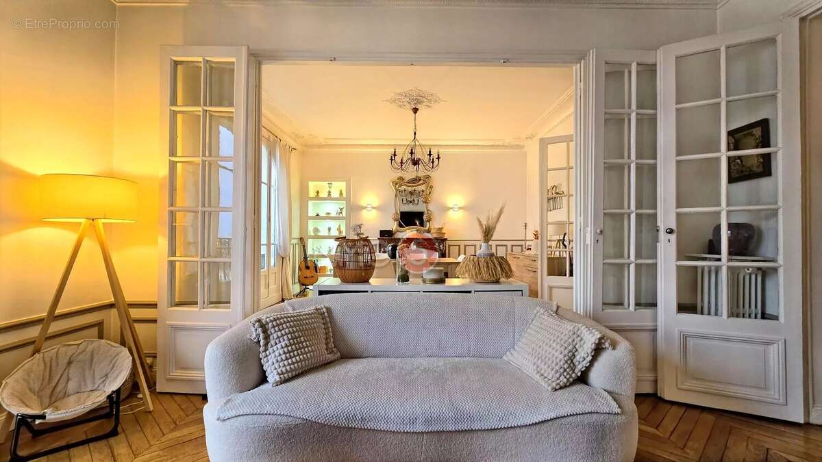 Appartement à LE RAINCY