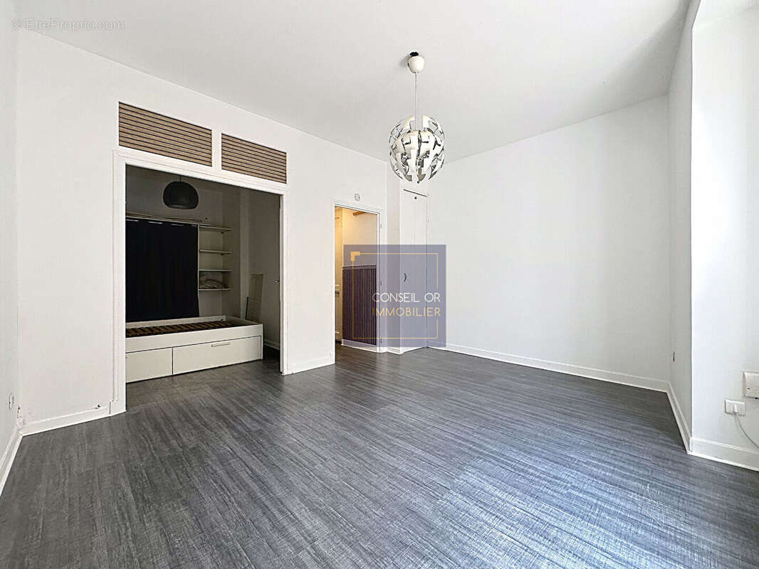 Appartement à OULLINS