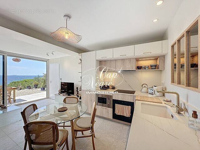 Appartement à LE LAVANDOU