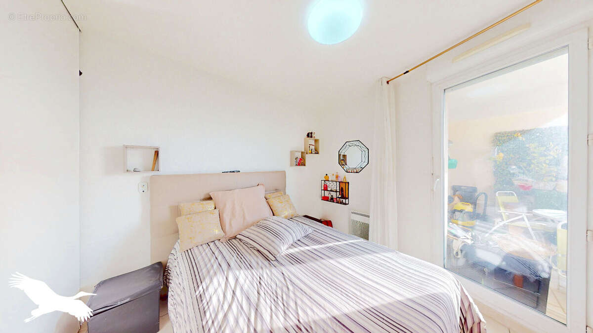 A vendre, Liam , Marseille 10ème, LE SAINT JEAN, 3 pièces 62 m2 avec terrasse et vue dégagée au dernier étage, double-box. - photo 7