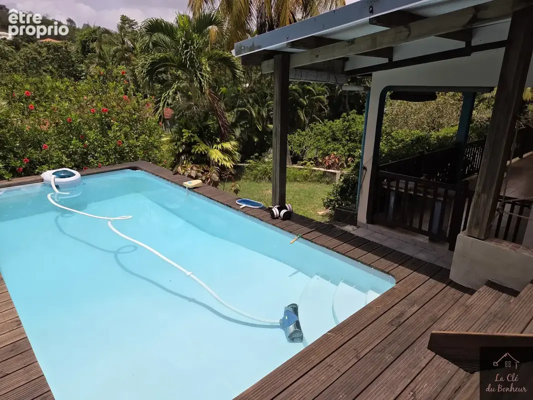 VillaT4 avec piscine aux Trois-Îlets - photo 2