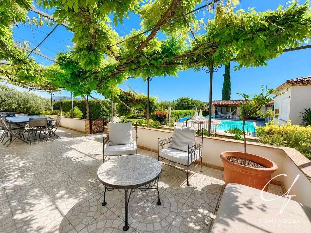 Villa d’Exception au Muy ! Piscine, Pool House & Prestations Haut de Gamme - photo 7