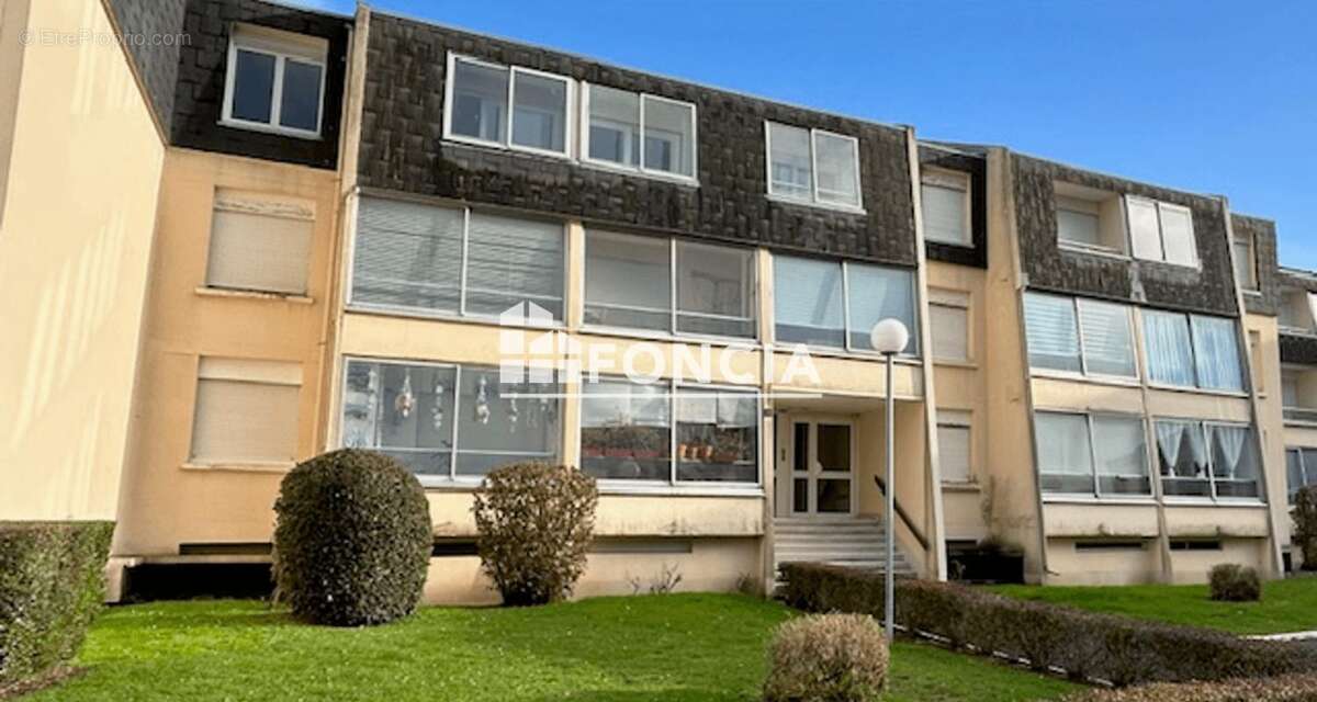 Appartement à COURSEULLES-SUR-MER
