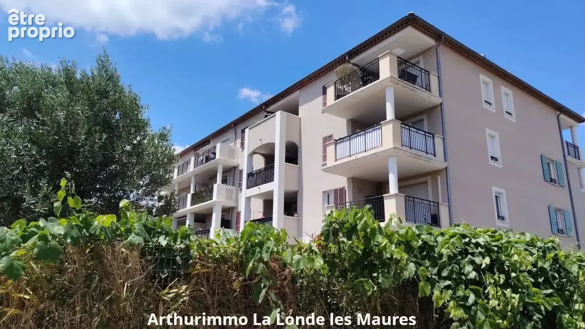 Photo Appartement à La Crau au prix de 211 000€