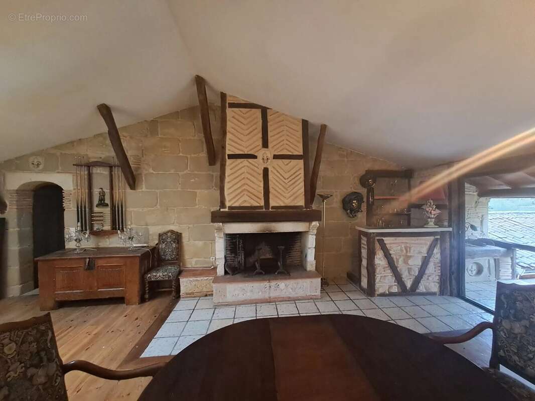 Maison à GONTAUD-DE-NOGARET