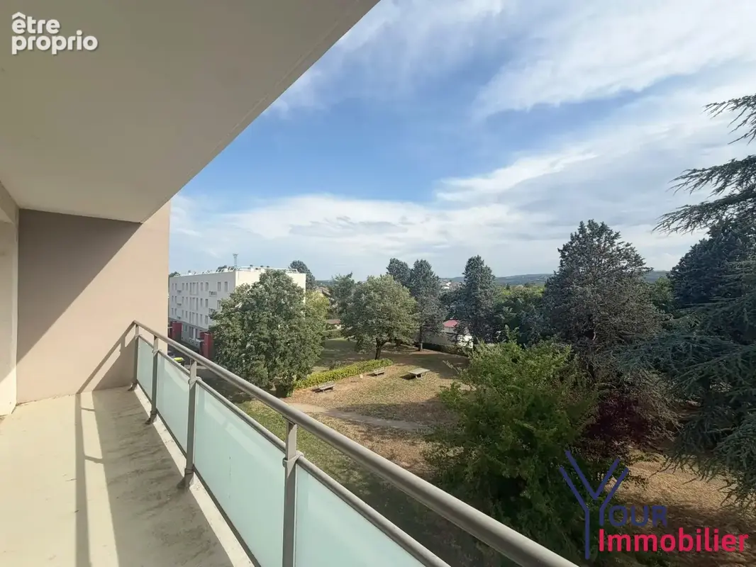 Appartement 3 pièces 58 m² à vendre à Grigny (69520) - photo 2