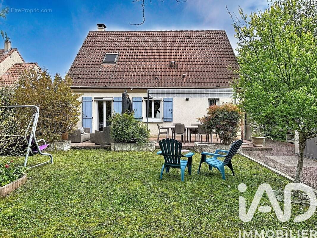 Photo 1 - Maison à BREUILLET
