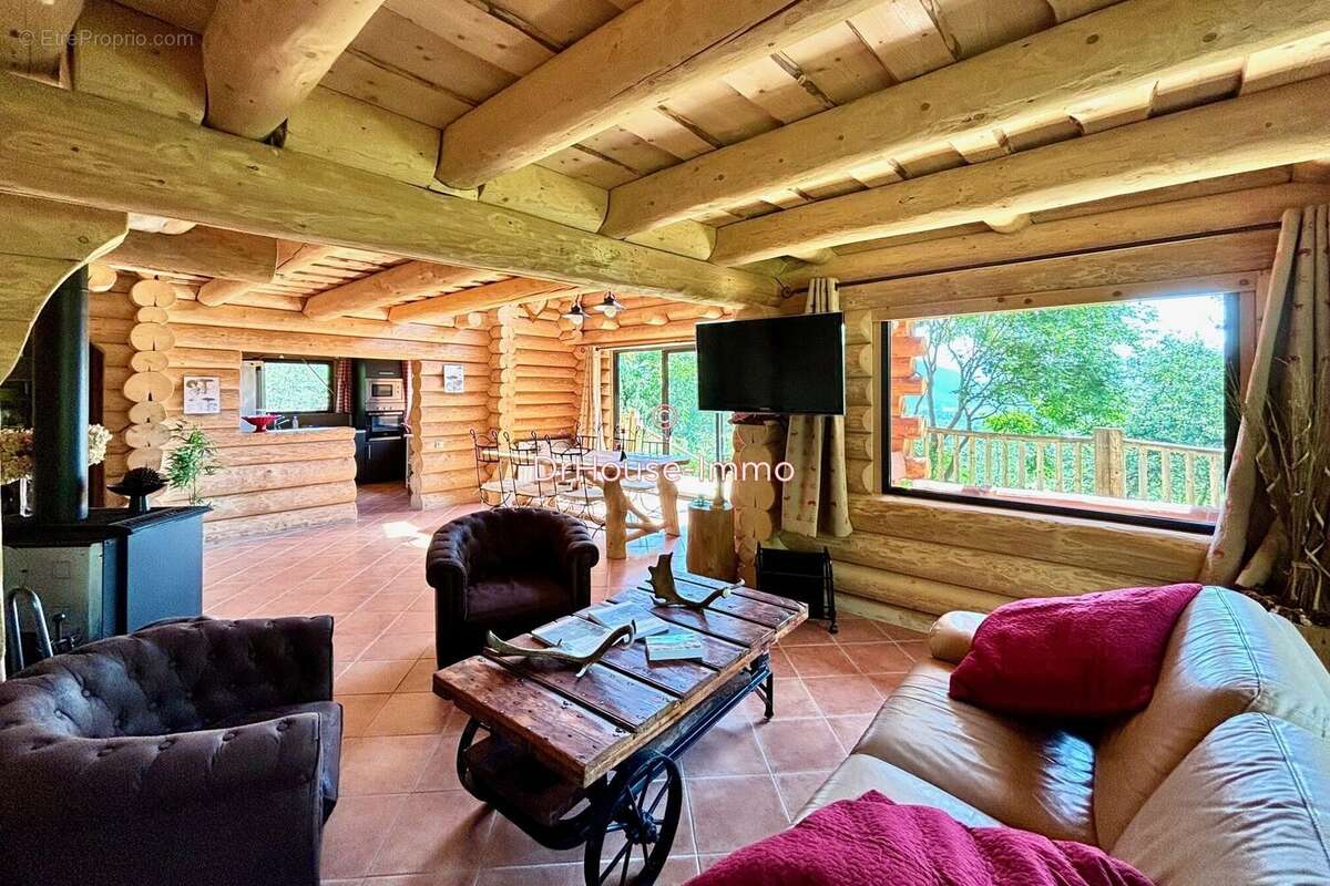 Maison à ROQUEFORT-DE-SAULT