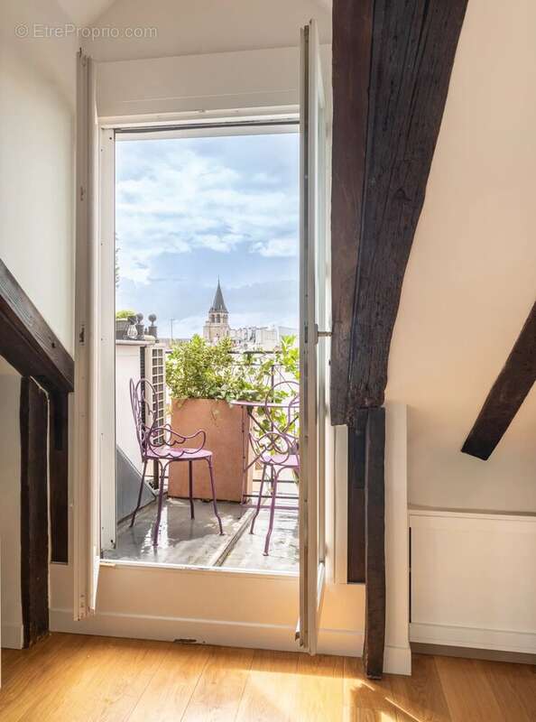 Appartement à PARIS-6E