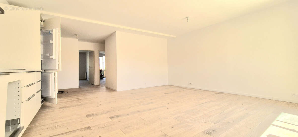 Appartement à HYERES