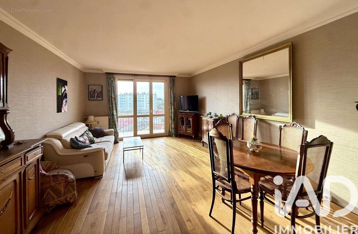 Photo 2 - Appartement à TROYES