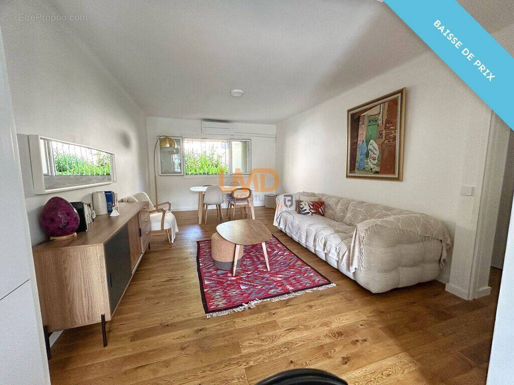 Appartement à MARSEILLE-7E