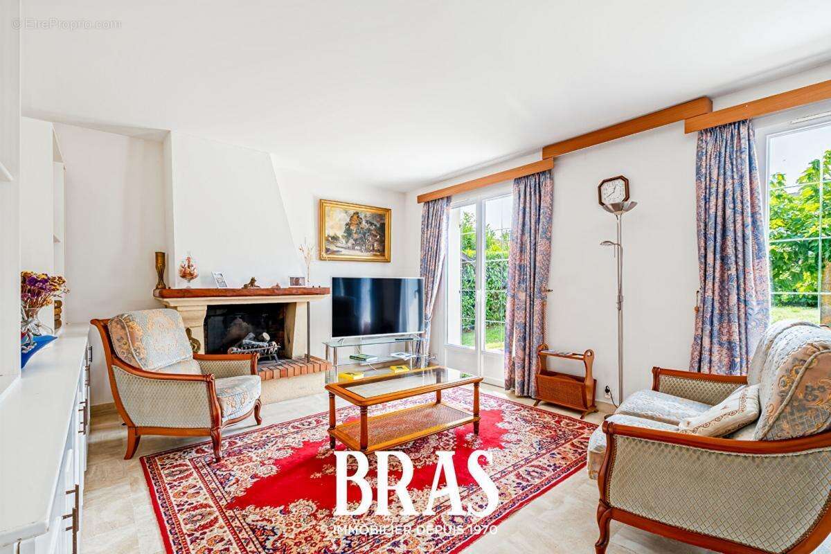 Maison à LE POULIGUEN