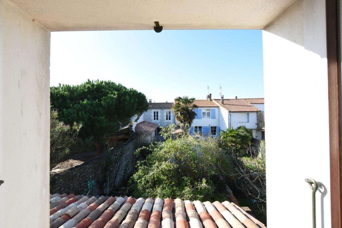 Maison à LA COUARDE-SUR-MER