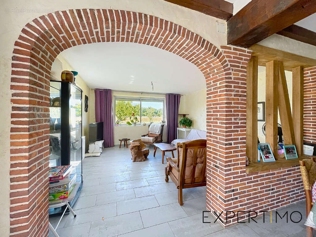 28270 - la manceliere - propriete equestre - maison 155 m2 - 4 chambres - 2,1 ha de terrain - photo 11