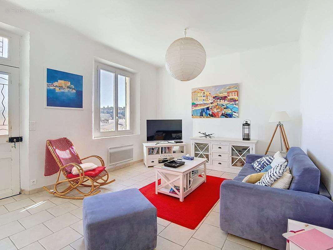 Maison à SAINT-MANDRIER-SUR-MER