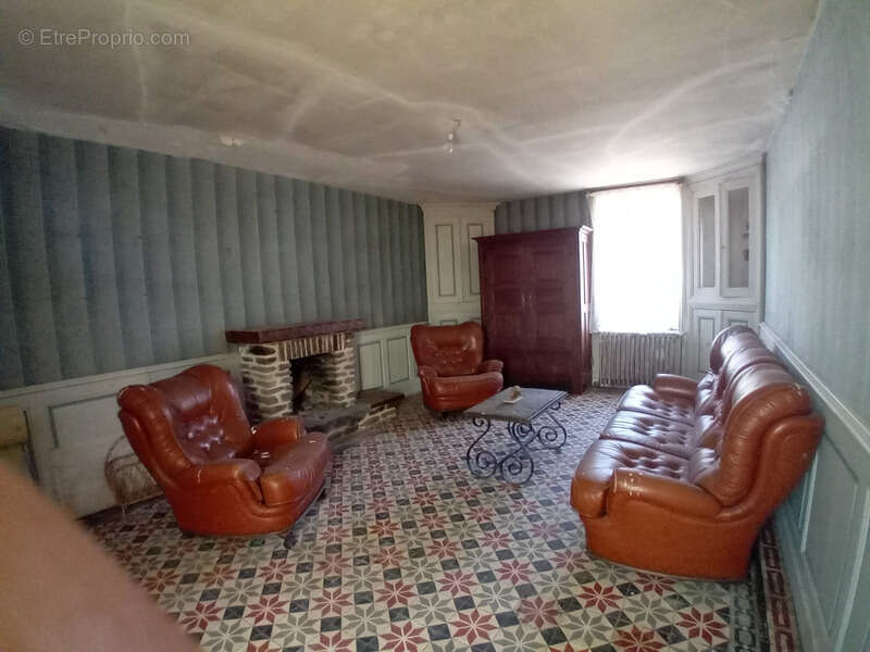 Maison à THURY-HARCOURT