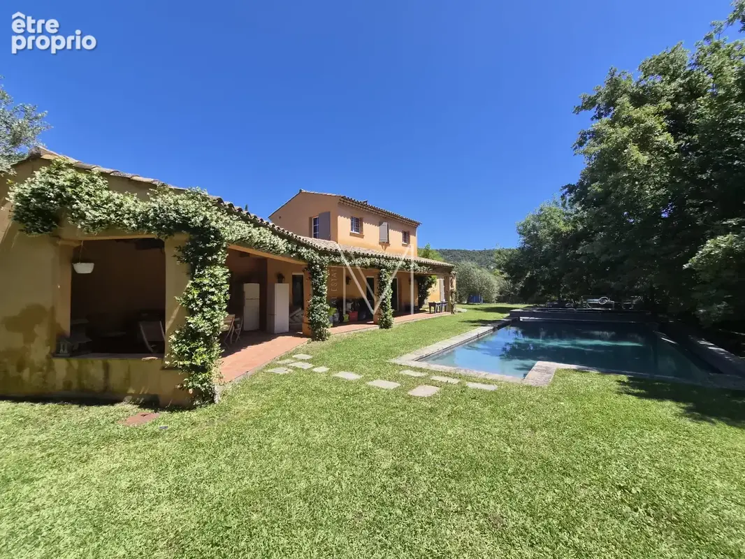 Maison de famille au calme sur grand terrain arbore avec piscine a debordement - photo 6