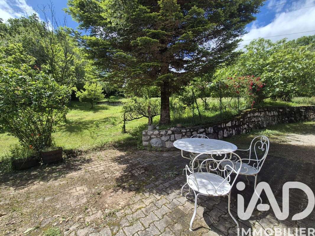 Maison 157 m² à Notre-Dame-De-Mesage  - photo 5