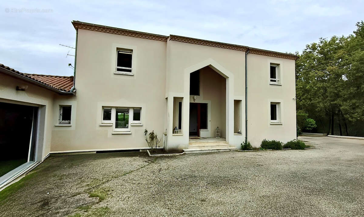 Maison à COMPS