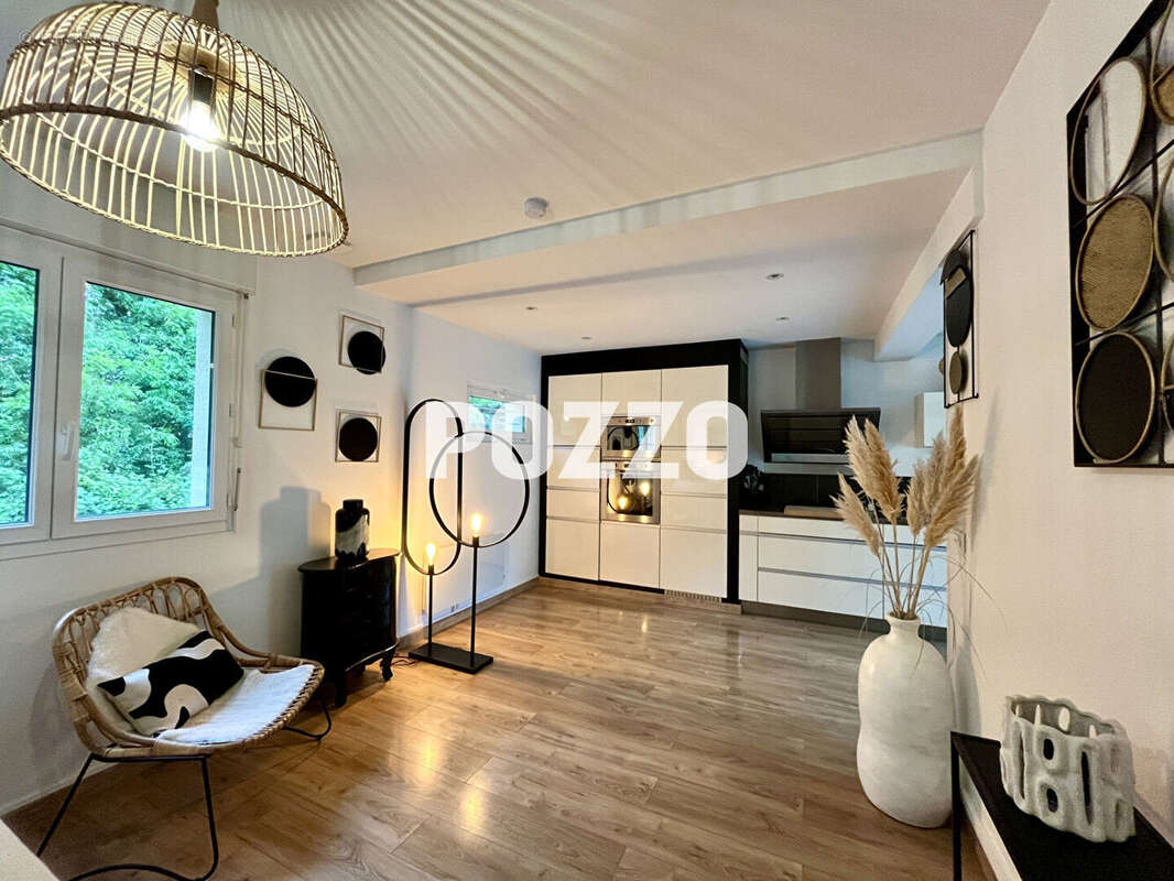 Maison Saint Planchers 6 pièce(s) 110 m2 sur 845m² - photo 9