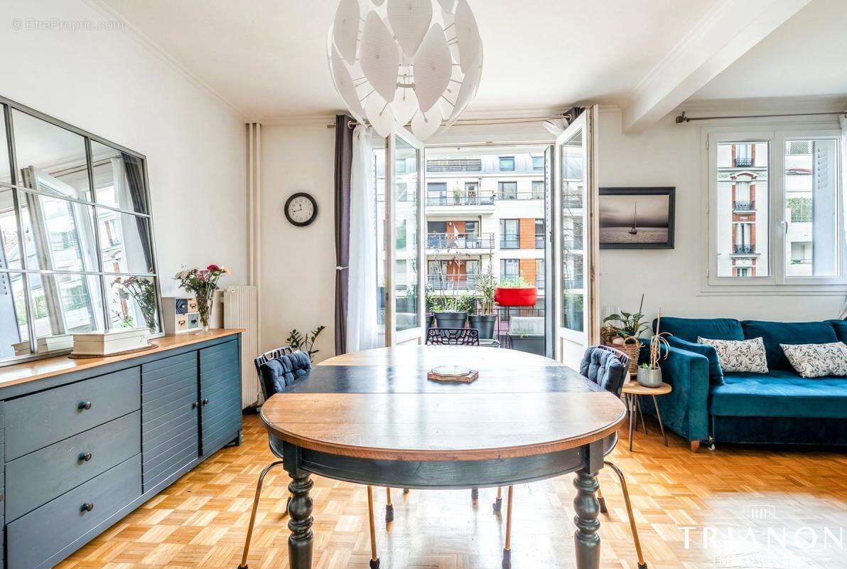 Appartement à SURESNES