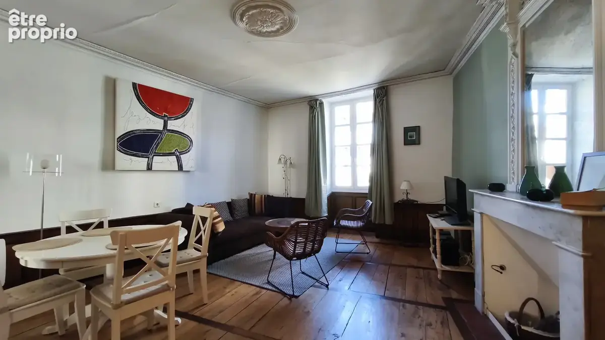 Joli appartement T2 de 55 m2 avec balcon, situé au 1er étage d'une co-propriété - photo 4