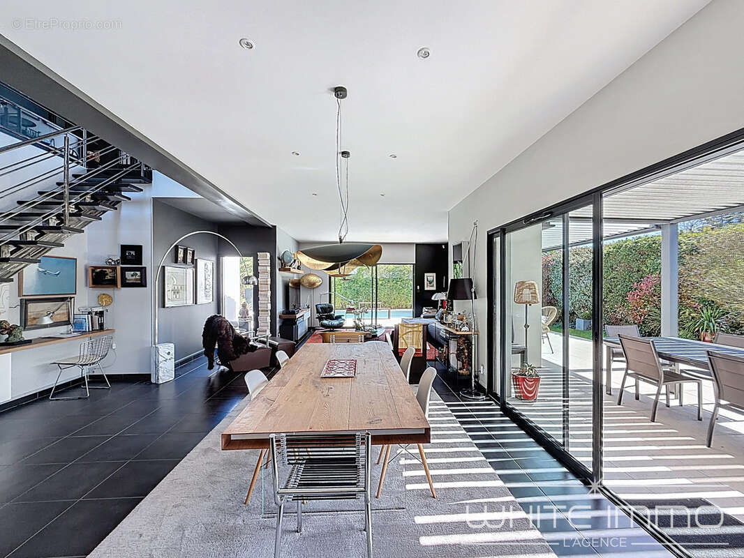 Maison à FRANCHEVILLE