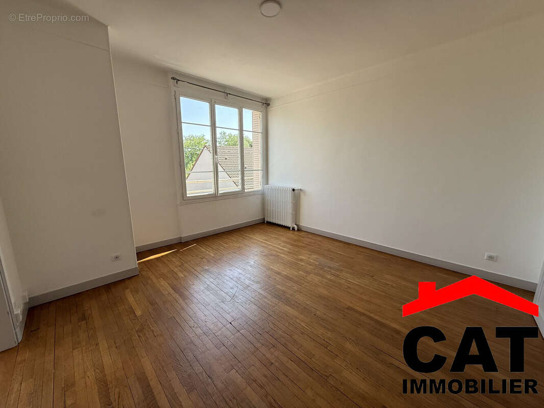 Appartement 80 m² à Montereau-Fault-Yonne  - photo 2
