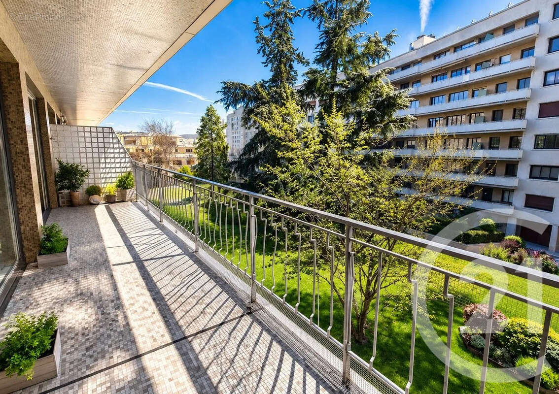 Appartement à SAINT-CLOUD