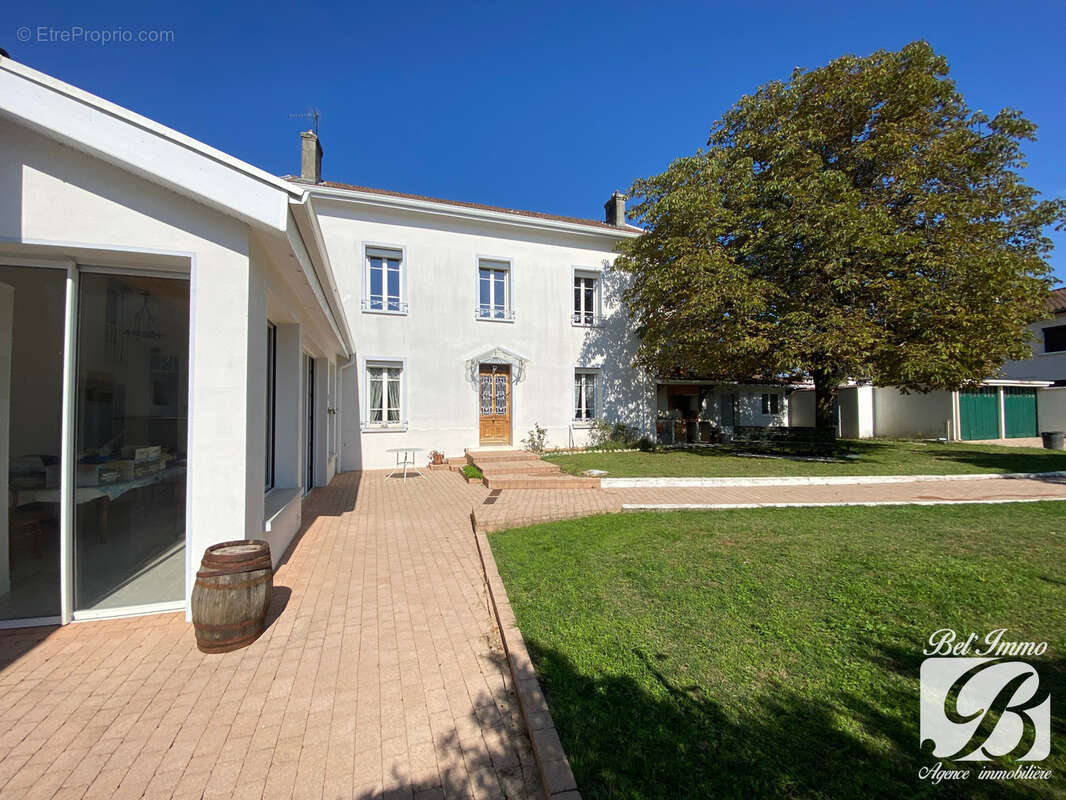 Maison à BELIGNEUX