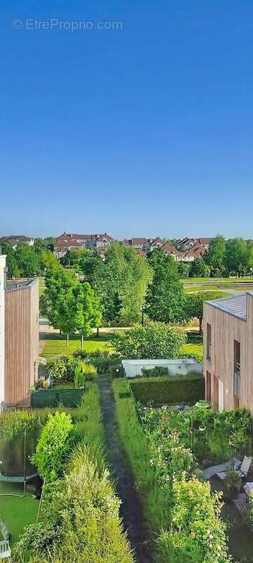 Photo 7 - Appartement à BUSSY-SAINT-GEORGES