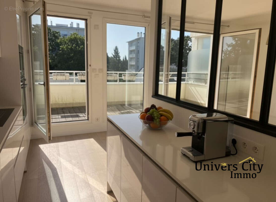 cuisine (transformée IA) - Appartement à NANTES