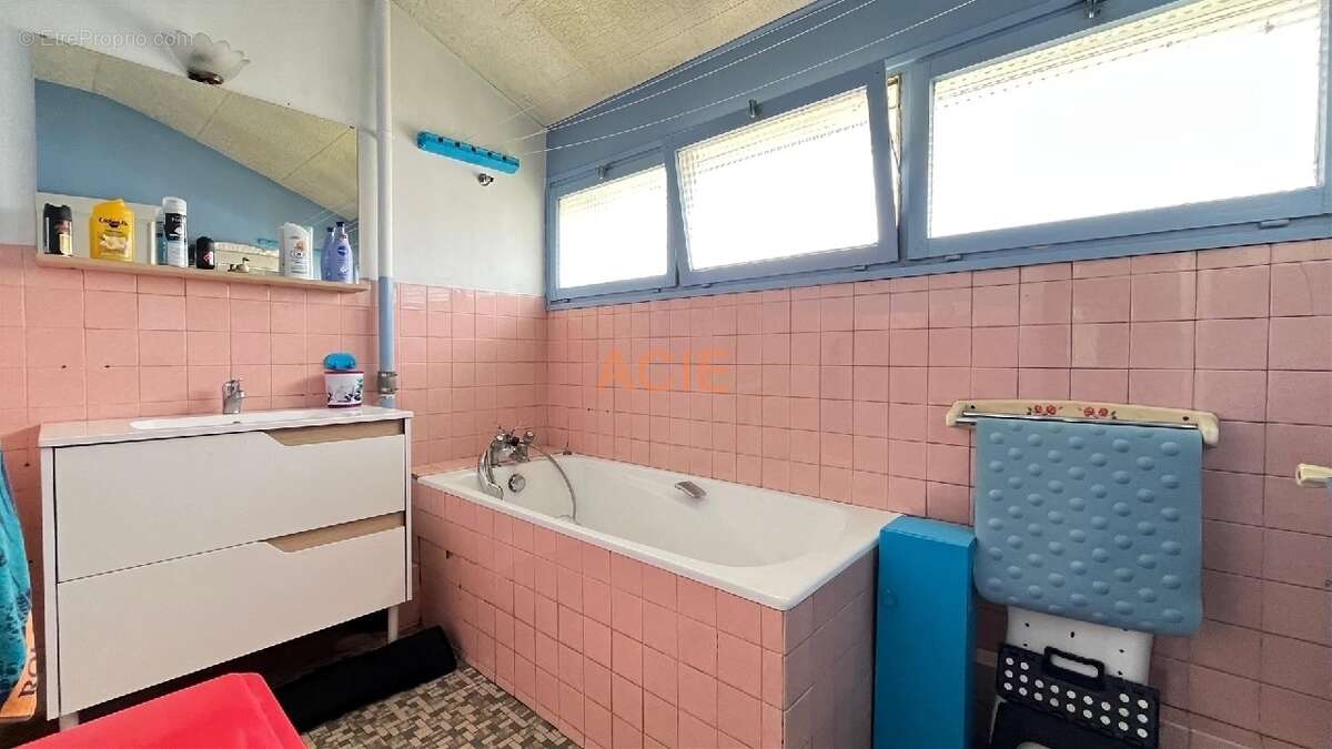 Maison à LOUVRES