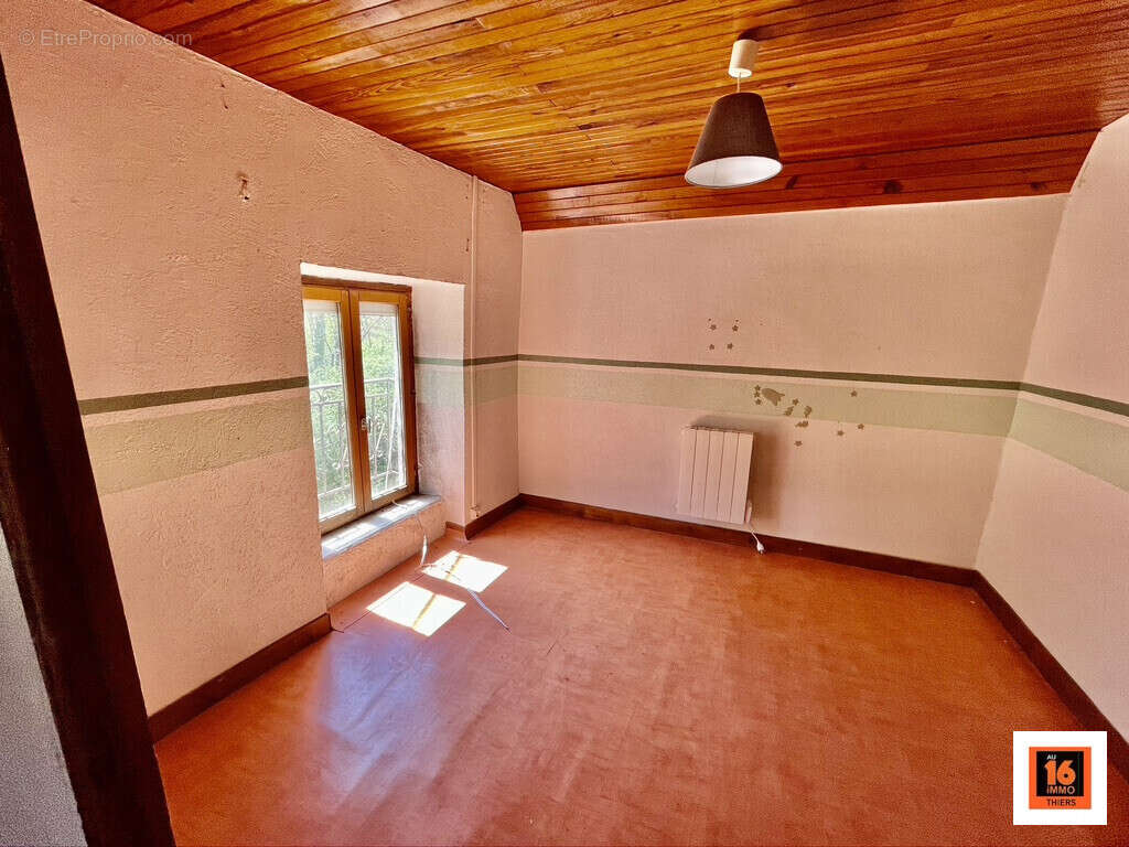 Maison à THIERS