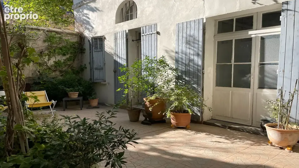 Maison de ville Salon De Provence 7 pièce(s) 231.75 m2 Nue propriété - photo 12