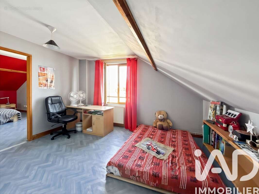 Photo 9 - Maison à VARENNES-SUR-SEINE