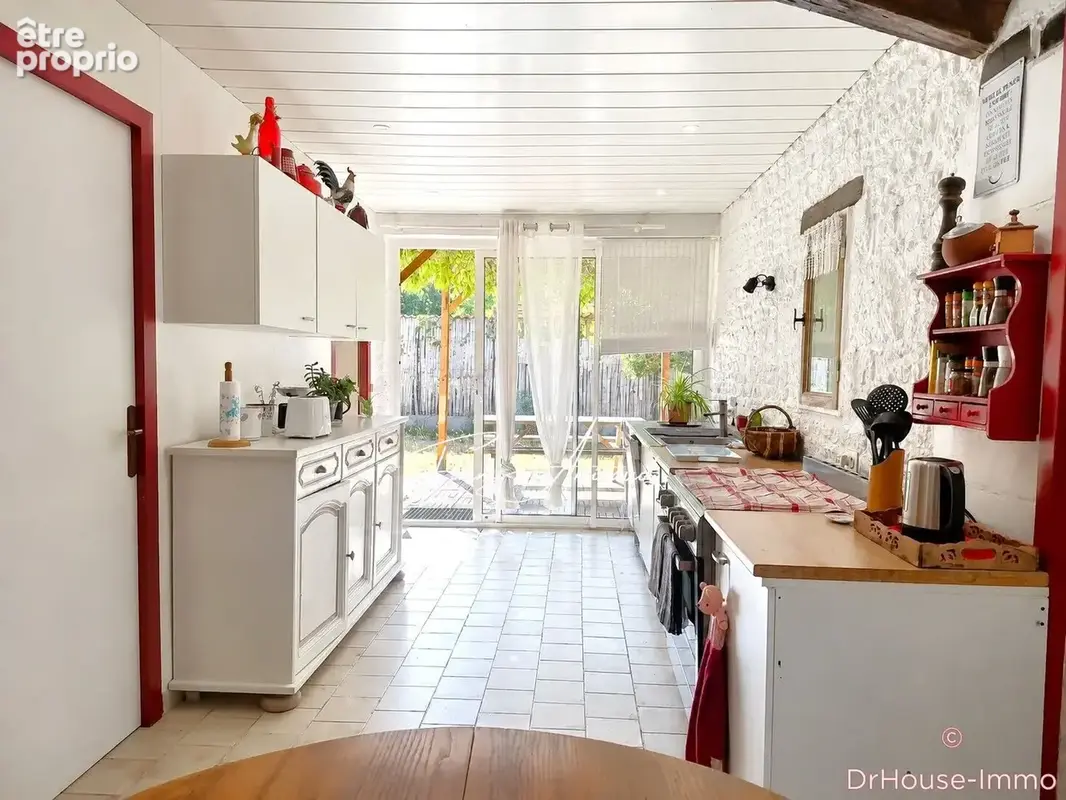 Maison 142 m² à Saint-Sigismond  - photo 16