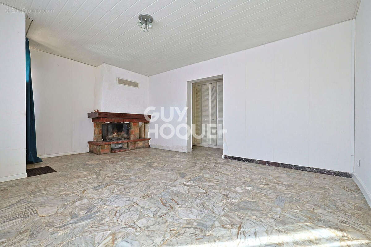 Maison à NEUVES-MAISONS