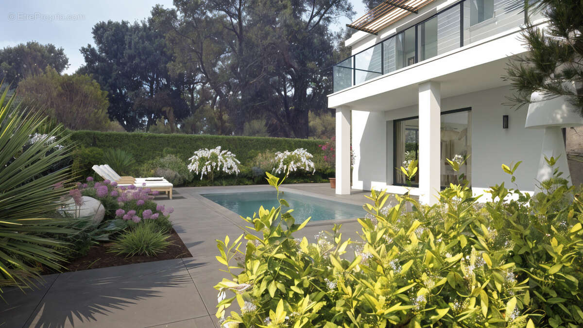 Terrain à SAINT-RAPHAEL