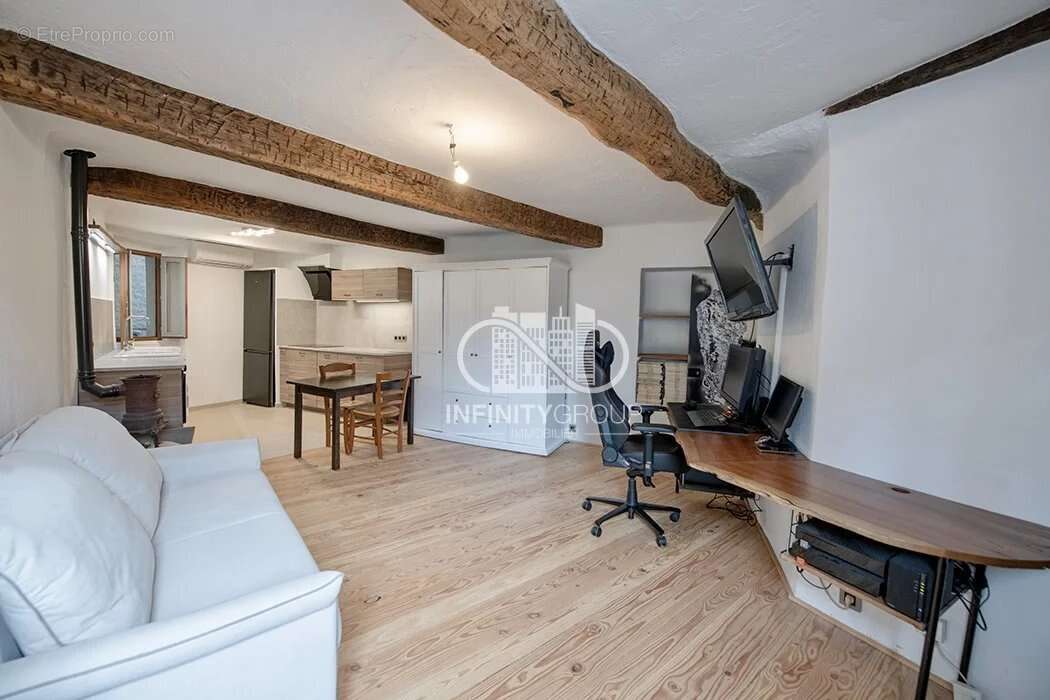 Appartement à VENCE